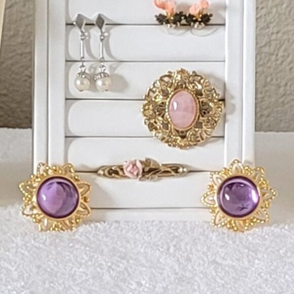 Pastel Jewelry Lot - Picture 9 of 10